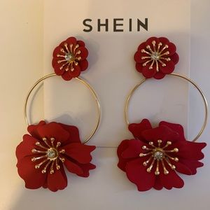 SHEIN red and gold floral decor drop Earrings